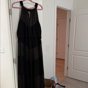 London Times Black Chevron Maxi Dress with tan liner
